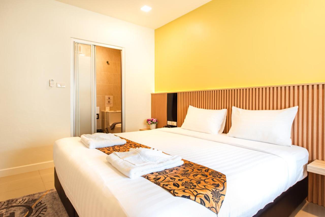 The Golden Ville Boutique Hotel And Spa Pattaya Ngoại thất bức ảnh