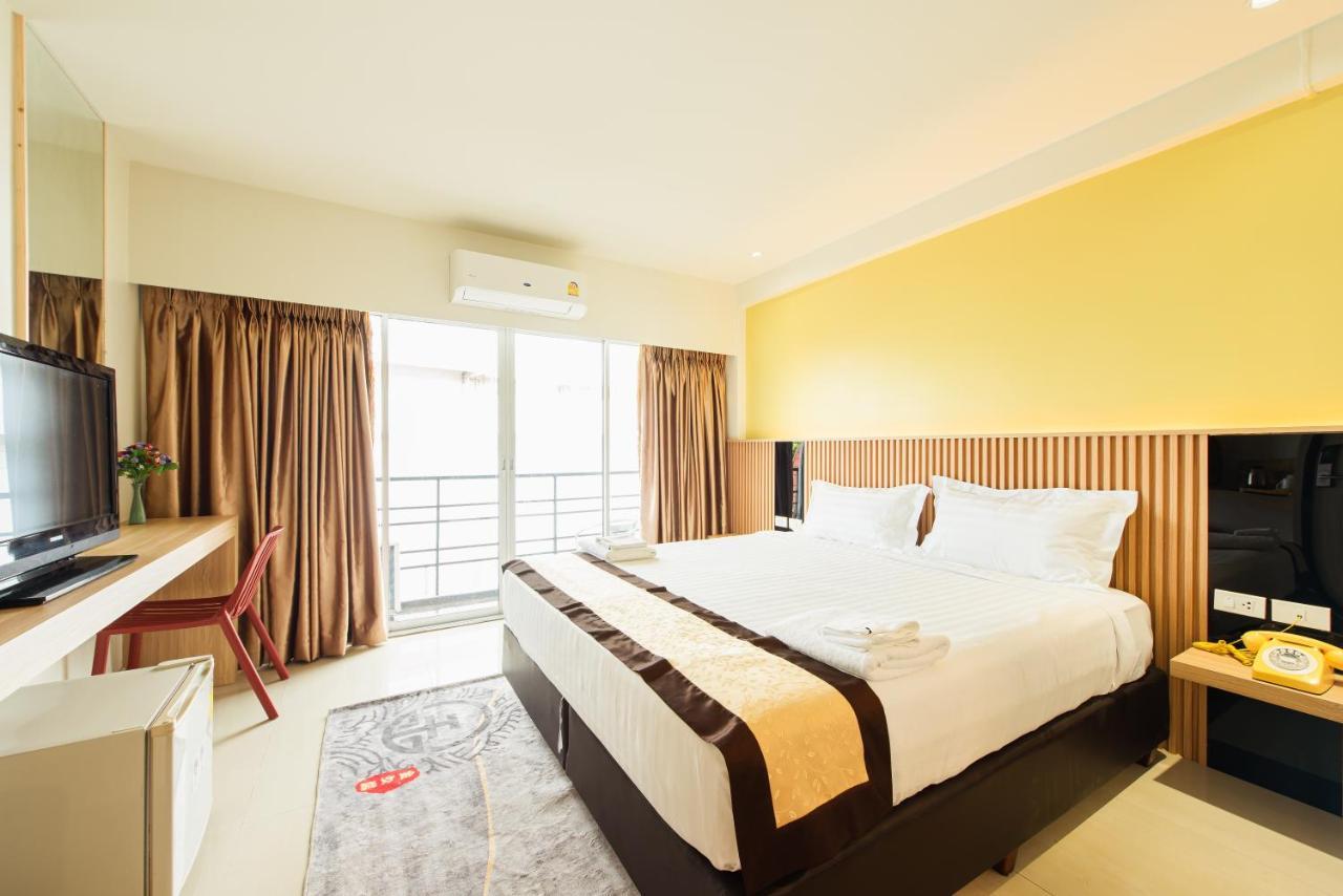 The Golden Ville Boutique Hotel And Spa Pattaya Ngoại thất bức ảnh