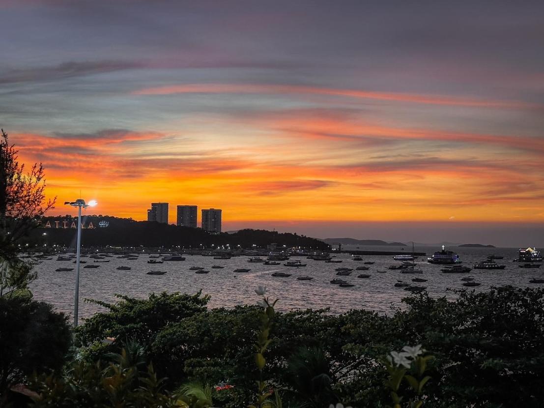 The Golden Ville Boutique Hotel And Spa Pattaya Ngoại thất bức ảnh